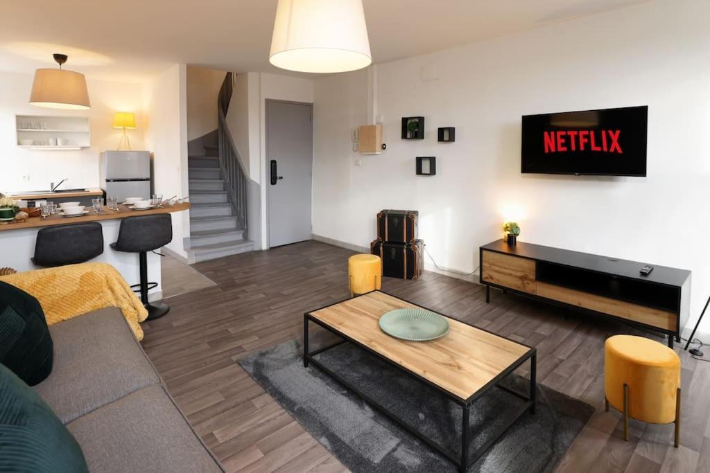 Апартаменты N3 Des Etudes Duplex Hypercentre Wifi Conciergeriedamecarcas Каркассон Экстерьер фото